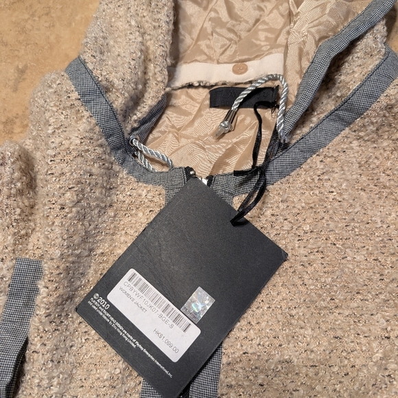 Cute Fleece Like Jacket - Picture 4 of 5